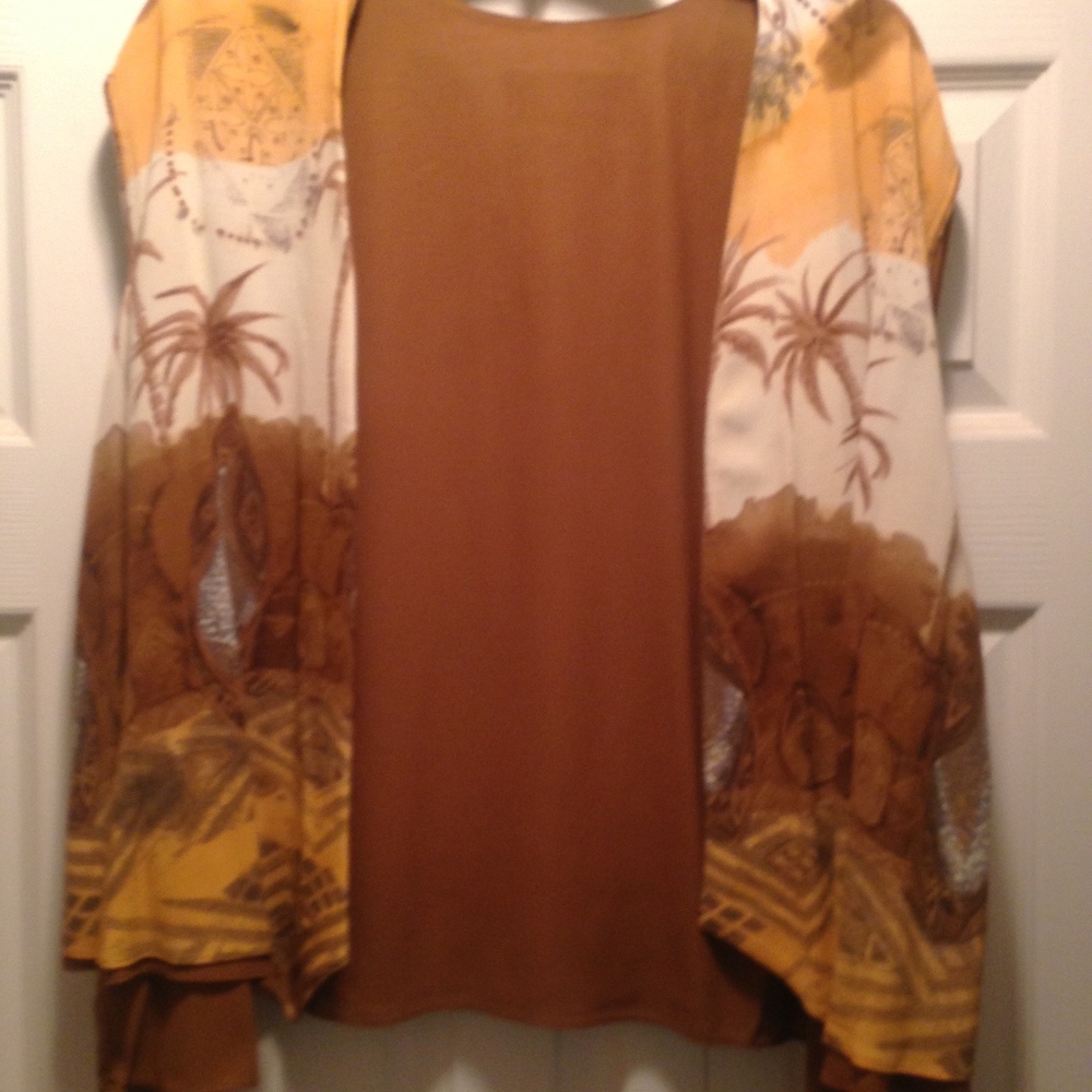 Two Piece Suit - Picture 5 of 6